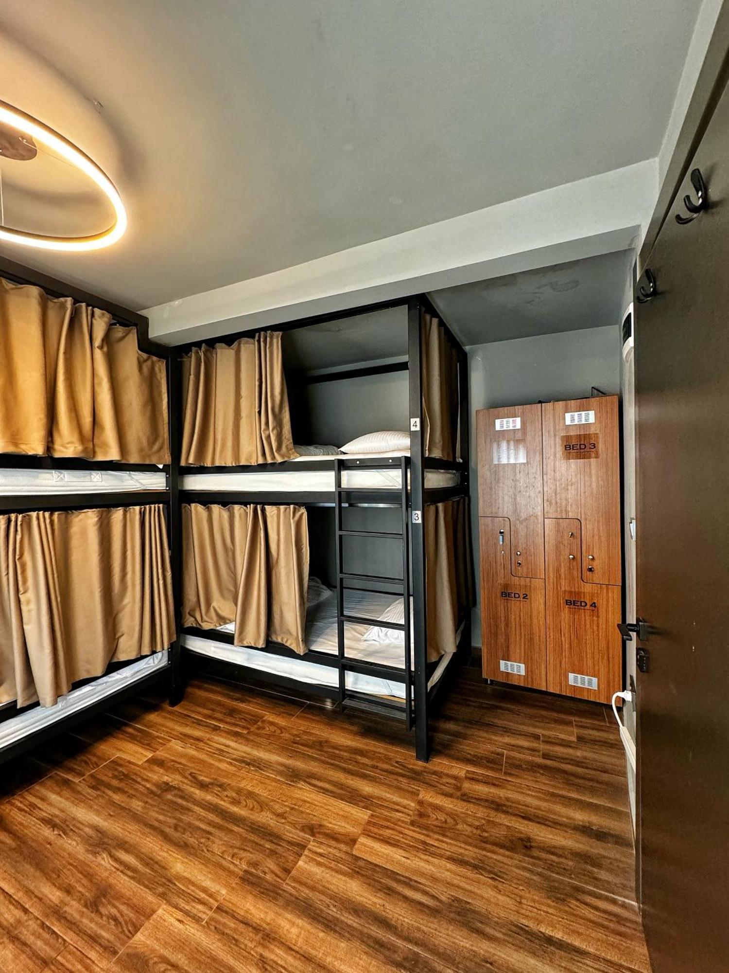 Nomad Karakoey * Istanbul